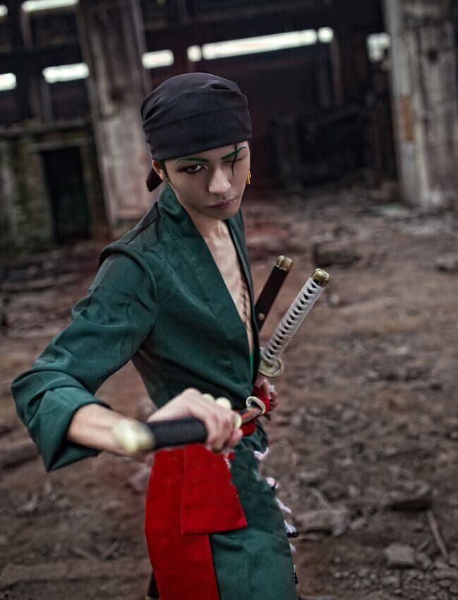 5PCS Japanese Anime Roronoa Zoro Cosplay Costume Comic Halloween Cosplay robe Full Set wig and kerchief free shipping