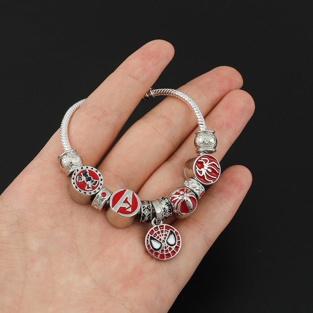Marvel Superhero Spiderman Charm Bracelet Avengers Enamel Charm Pendant Bangles Trendy Women Hand Chain Accessories Gifts