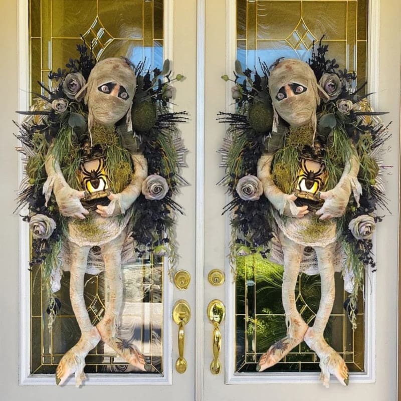 Mummy Wreath Shape Halloween Decoration 50x40cm Door Window Wall Hanging Ornament Fun Scary Plastic Decoration Wreath