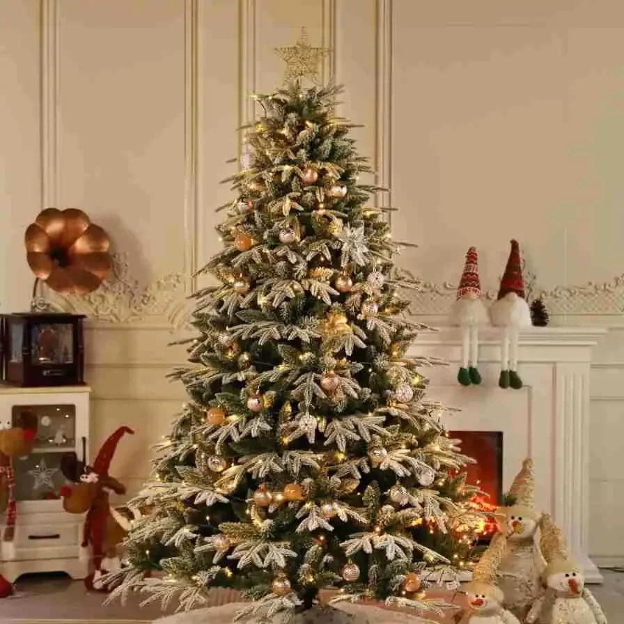 Artificial Green Christmas Tree, Full PE Leaves, Premium Encryption, Home Party Decoration, New Year Ornaments Slight Snow Tree