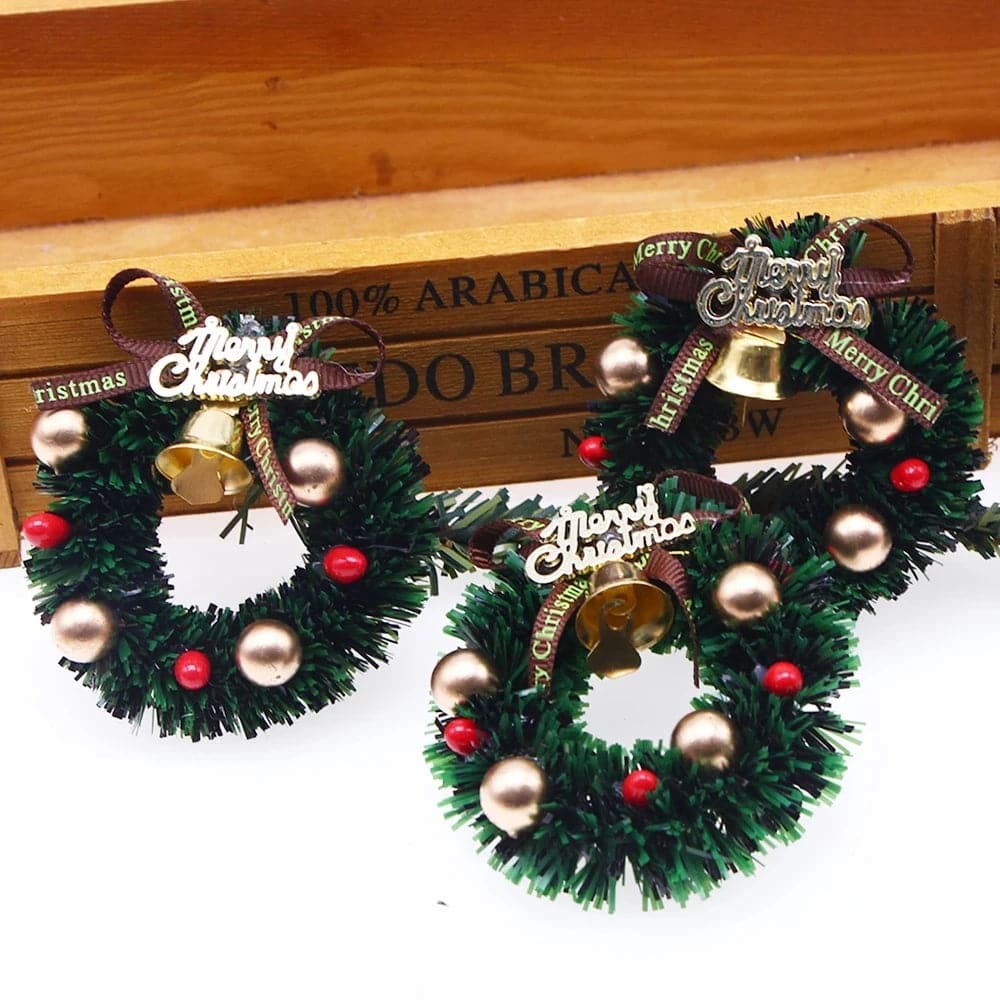 6PcDollhouse Christmas Wreaths Fall Berry Artificial Wreath Pendant Home Windows Fireplace Kitchens Miniature Scene Model Access