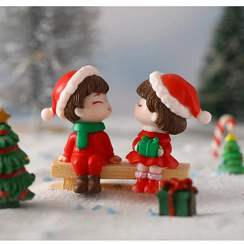 LED Resin Christmas Village Ornaments Set Figurines Decoration Santa Claus Pine Needles Snow View House Holiday Gift Home Decor
