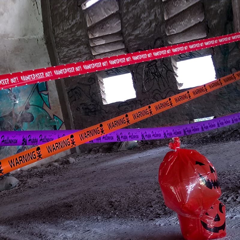 Halloween Skull Head Warning Window Prop: Plastic Warning Line