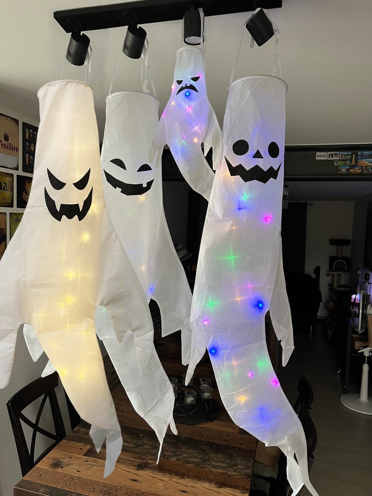 Large LED Halloween Outdoor Light Hanging Ghost Halloween Party Dress Up Glowing Spooky Lamp Horror Props Home Bar Decoration