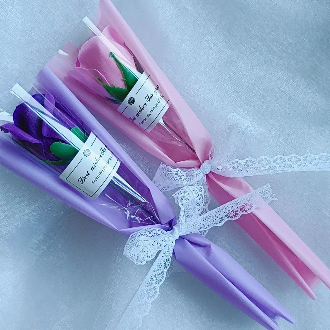 Scented Flower for Valentine's Day - Single Soap Rose Bouquet