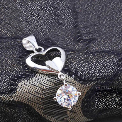 2019 Korea's New Fashion Jewelry Silver-plated Pendant Zircon Heart Necklace Jewelry Elf on The Shelf