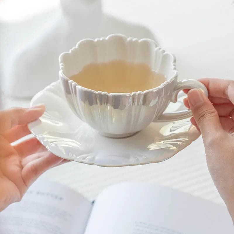 Petal Ceramic Cup Creative Simple Coffee Cup Saucer Office Afternoon Tea High-end Drinkware High-end Kitchen Accessories