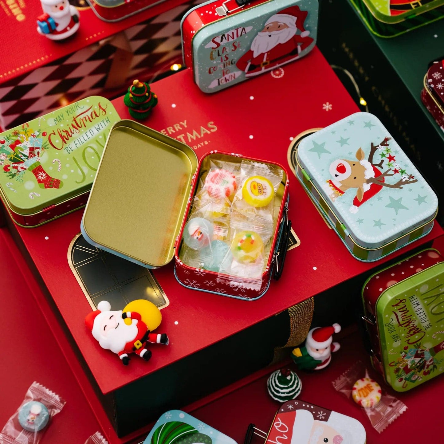 Mini Christmas Tin Box with Lid Portable Rectangular Small Storage Container Empty Candy Cases Pill Box Gift Packaging Organizer
